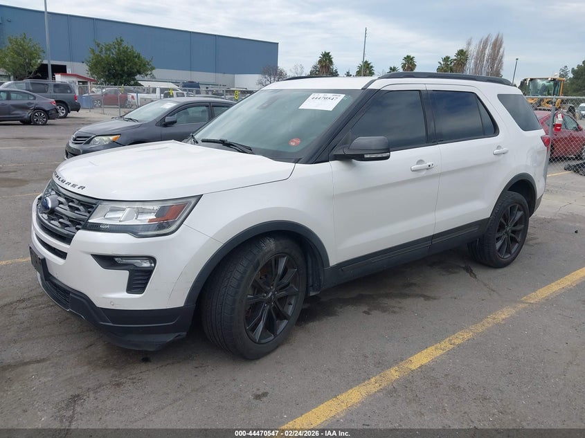 2019 Ford Explorer VIN 1FM5K8D86KGA28387 IAAI salvage auction — RIGHT FRONT, Salvage Title, sold $2,725 on 2026-07-19 (photo 2)