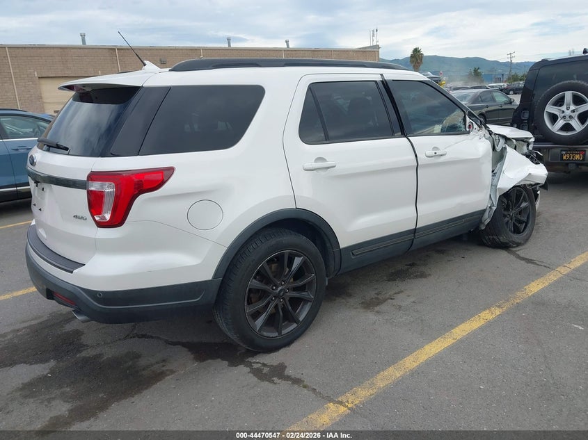 2019 Ford Explorer VIN 1FM5K8D86KGA28387 IAAI salvage auction — RIGHT FRONT, Salvage Title, sold $2,725 on 2026-07-19 (photo 4)