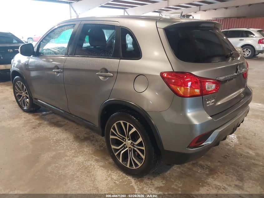 2019 Mitsubishi Outlander VIN JA4AP3AU9KU017680 IAAI salvage auction — RIGHT FRONT, Salvage Title, sold $2,450 on 2026-08-03 (photo 3)
