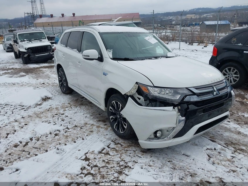 2018 Mitsubishi Outlander VIN JA4J24A52JZ030415 IAAI salvage auction — RIGHT FRONT, Salvage (Pennsylvania), sold $6,200 on 2026-07-08 (photo 1)