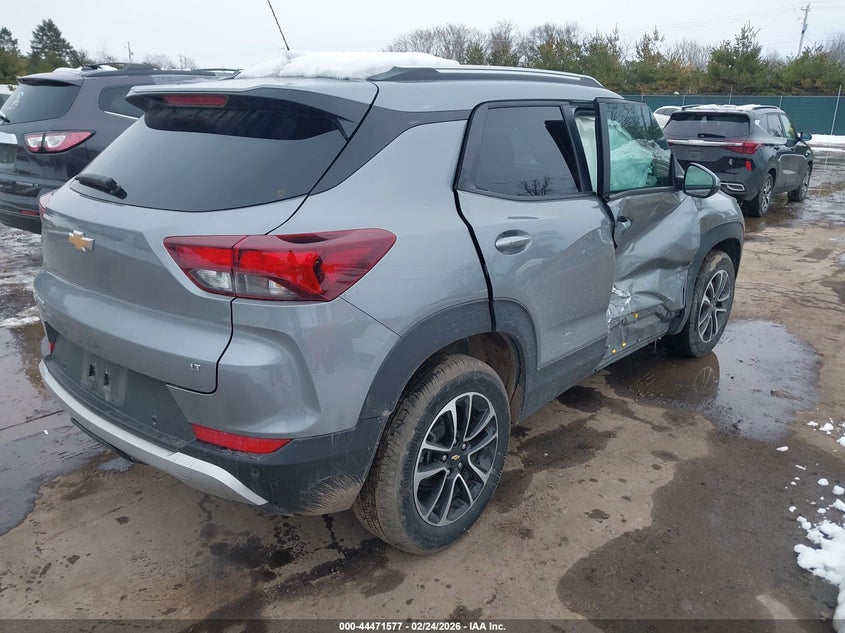 2025 Chevrolet Trailblazer VIN KL79MRSL6SB084529 IAAI salvage auction — RIGHT SIDE, Salvage (Indiana), sold $5,900 on 2026-07-28 (photo 4)