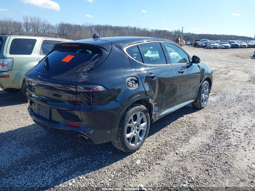 2024 Dodge Hornet VIN ZACPDFCW2R3A43923 IAAI salvage auction — FRONT END, Salvage Title, sold $3,500 on 2026-08-19 (photo 4)