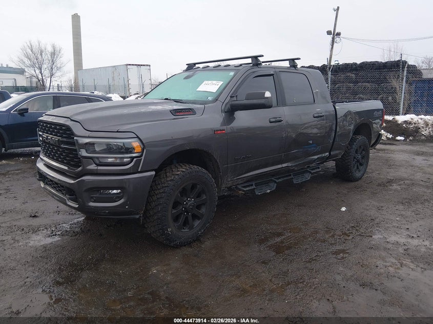 2022 Ram 2500 VIN 3C6UR5MJ0NG212740 IAAI salvage auction — SIDE, Salvage (Pennsylvania), sold $13,700 on 2026-08-01 (photo 2)