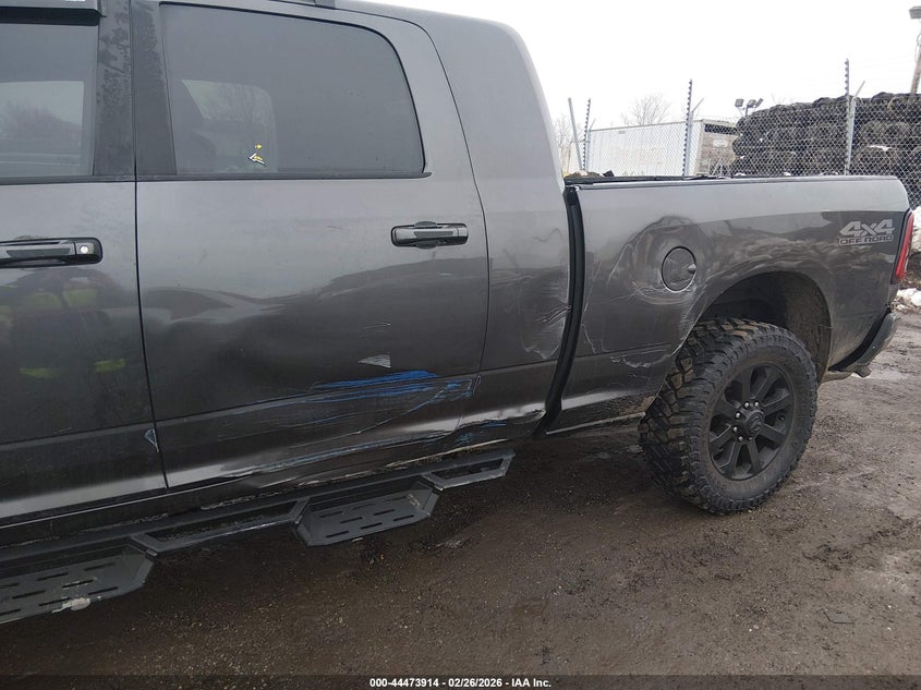 2022 Ram 2500 VIN 3C6UR5MJ0NG212740 IAAI salvage auction — SIDE, Salvage (Pennsylvania), sold $13,700 on 2026-08-01 (photo 6)