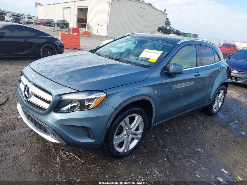 2015 Mercedes-benz Gla-klasse VIN WDCTG4GB3FJ166680 IAAI salvage auction — SIDE, Salvage Title, sold $3,325 on 2026-08-19 (photo 2)