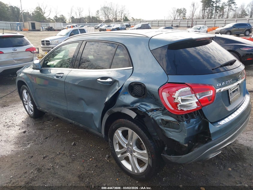 2015 Mercedes-benz Gla-klasse VIN WDCTG4GB3FJ166680 IAAI salvage auction — SIDE, Salvage Title, sold $3,325 on 2026-08-19 (photo 3)