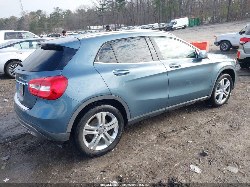 2015 Mercedes-benz Gla-klasse VIN WDCTG4GB3FJ166680 IAAI salvage auction — SIDE, Salvage Title, sold $3,325 on 2026-08-19 (photo 4)