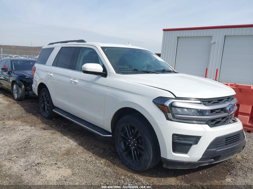 2023 Ford Expedition VIN 1FMJU1J88PEA13929 IAAI salvage auction — FRONT END, Clear (Oklahoma), sold $12,000 on 2026-07-28 (photo 1)