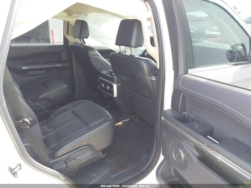 2023 Ford Expedition VIN 1FMJU1J88PEA13929 IAAI salvage auction — FRONT END, Clear (Oklahoma), sold $12,000 on 2026-07-28 (photo 8)