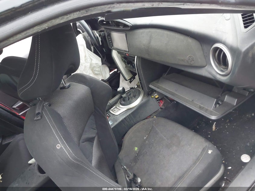 2019 Toyota Gt86 VIN JF1ZNAA18K8703460 IAAI salvage auction — FRONT END, Salvage Title, sold $450 on 2026-07-14 (photo 5)