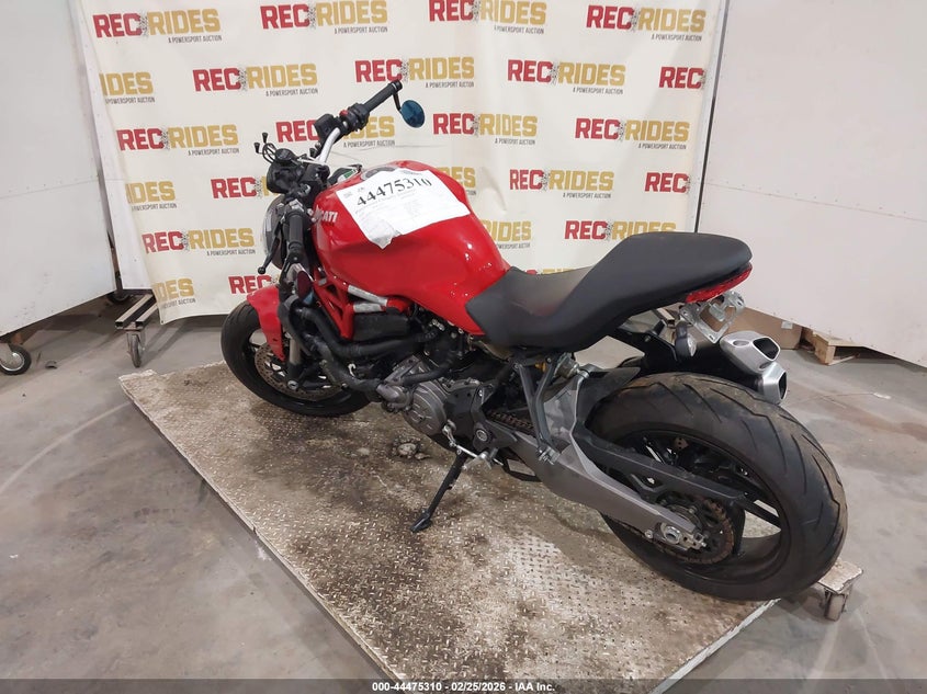 2019 Ducati Monster VIN ZDMMACLS5KB003890 IAAI salvage auction — RIGHT SIDE, Salvage Title, sold $2,850 on 2026-08-11 (photo 3)