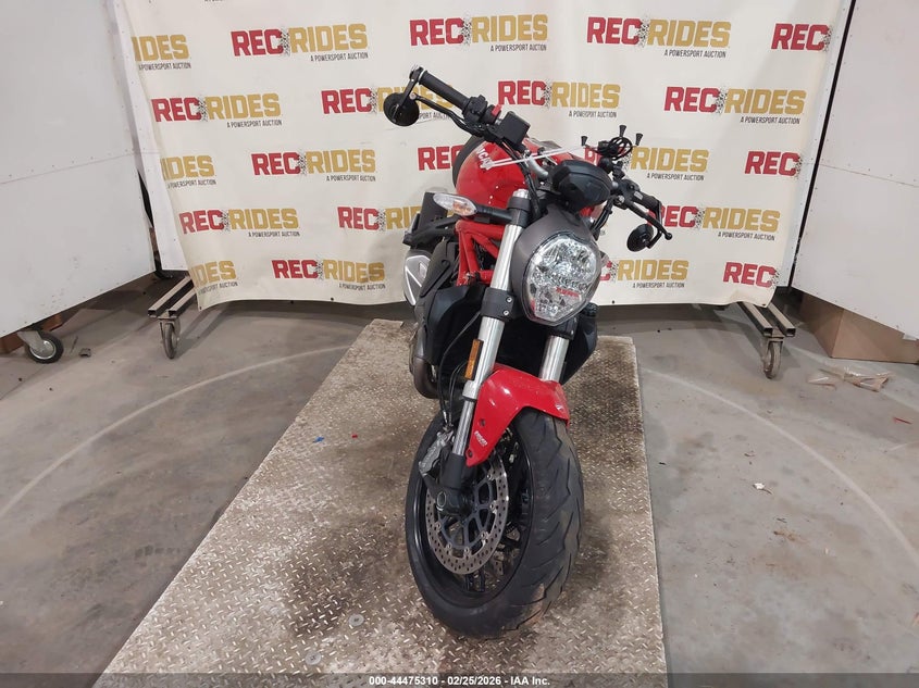2019 Ducati Monster VIN ZDMMACLS5KB003890 IAAI salvage auction — RIGHT SIDE, Salvage Title, sold $2,850 on 2026-08-11 (photo 5)