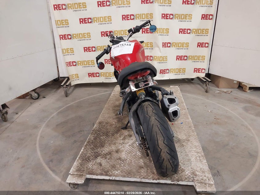 2019 Ducati Monster VIN ZDMMACLS5KB003890 IAAI salvage auction — RIGHT SIDE, Salvage Title, sold $2,850 on 2026-08-11 (photo 6)
