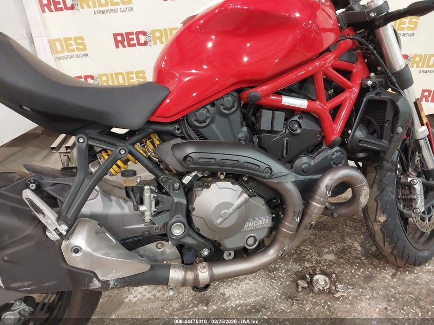 2019 Ducati Monster VIN ZDMMACLS5KB003890 IAAI salvage auction — RIGHT SIDE, Salvage Title, sold $2,850 on 2026-08-11 (photo 8)