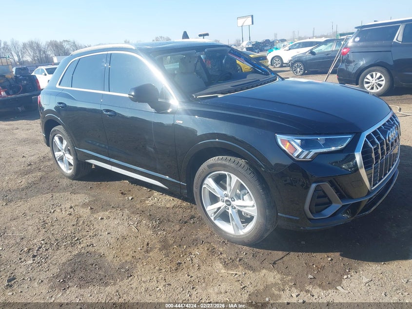 2024 Audi Q3 VIN WA1EECF35R1160628 — IAAI salvage auction photo