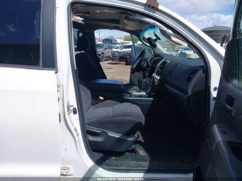 2010 Toyota Tundra VIN 5TFDY5F10AX096471 IAAI salvage auction — LEFT SIDE, Salvage (Hawaii), sold $1,150 on 2026-07-14 (photo 5)