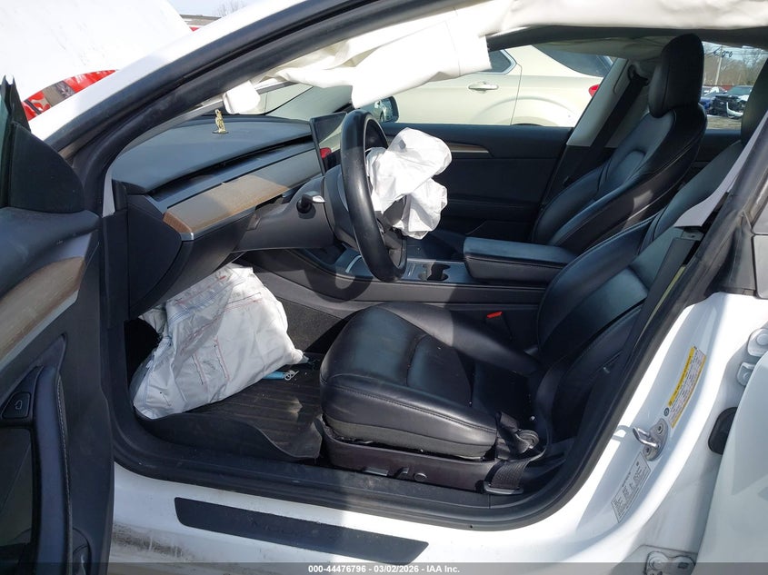 2021 Tesla Model 3 VIN 5YJ3E1EB4MF048400 IAAI salvage auction — FRONT END, Salvage Title, sold $6,300 on 2026-07-17 (photo 5)