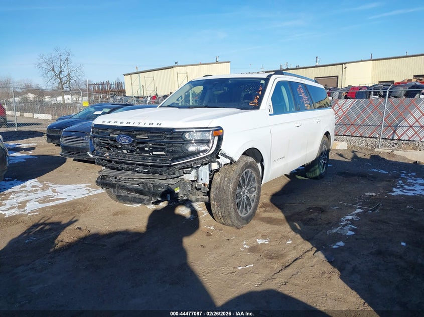 2025 Ford Expedition VIN 1FMJK1M83SEA28011 IAAI salvage auction — FRONT & REAR, Other, sold $13,300 on 2026-07-30 (photo 2)