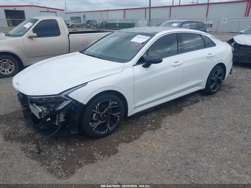2025 Kia K5 VIN KNAG64J78S5371734 IAAI salvage auction — FRONT & REAR, Salvage Title, sold $11,100 on 2026-07-25 (photo 2)
