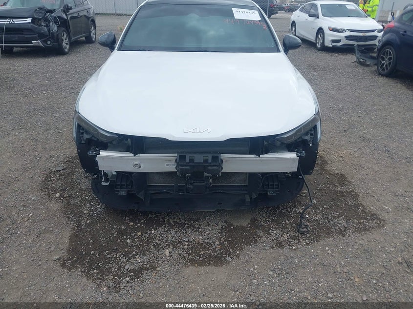 2025 Kia K5 VIN KNAG64J78S5371734 IAAI salvage auction — FRONT & REAR, Salvage Title, sold $11,100 on 2026-07-25 (photo 6)