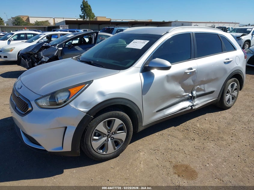 2019 Kia Niro VIN KNDCB3LC8K5345698 IAAI salvage auction — LEFT SIDE, Salvage (California), sold $2,550 on 2026-07-06 (photo 2)