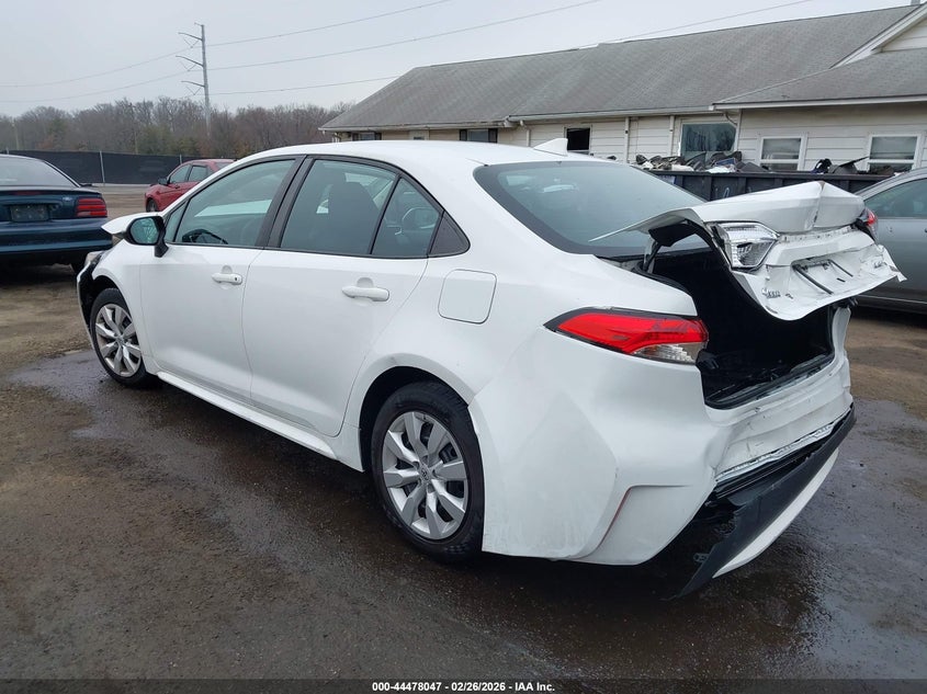 2021 Toyota Corolla VIN 5YFEPMAEXMP257228 IAAI salvage auction — FRONT END, Salvage Title, sold $4,400 on 2026-07-31 (photo 3)