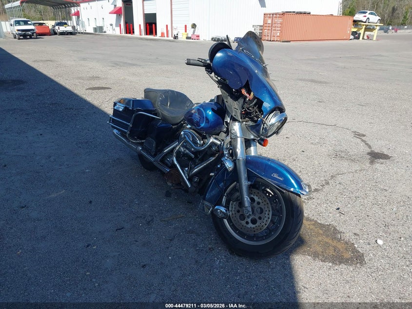 2000 Harley-davidson Flhtci VIN 1HD1FFW14YY629570 IAAI salvage auction — FRONT & REAR, Rebuildable (Florida), sold $575 on 2026-07-08 (photo 1)