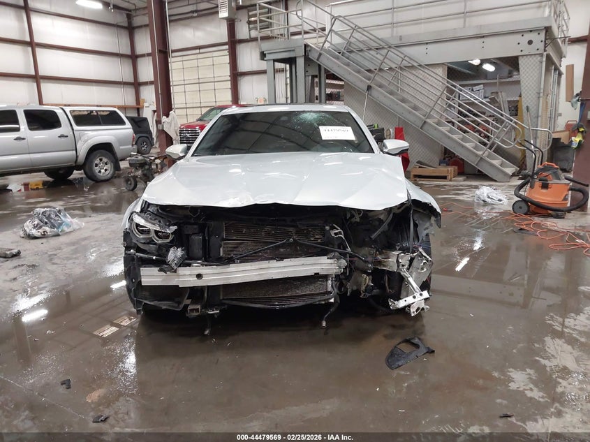 2014 BMW M5 VIN WBSFV9C51ED593223 IAAI salvage auction — FRONT END, Salvage Title, sold $5,700 on 2026-07-31 (photo 6)