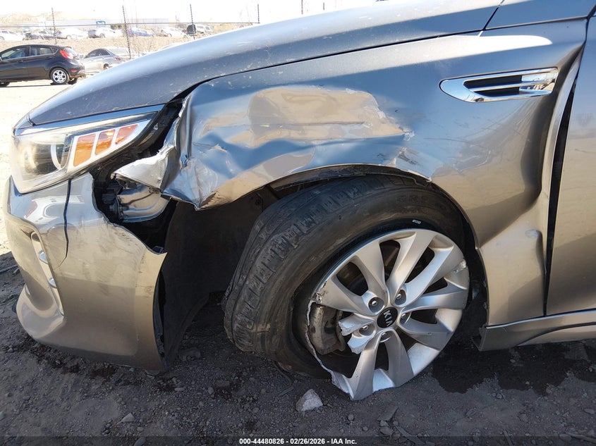 2017 Kia Optima VIN 5XXGU4L36HG168798 IAAI salvage auction — LEFT FRONT, Salvage Title, sold $1,850 on 2026-07-06 (photo 6)