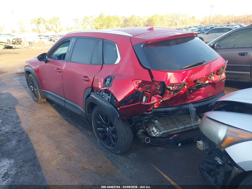 2025 Mazda Cx-50 VIN 7MMVABDM6SN303155 IAAI salvage auction — REAR END, Salvage Title, sold $25 on 2026-07-28 (photo 3)