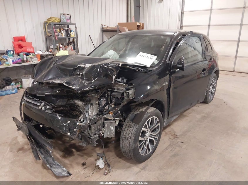 2019 Mitsubishi Outlander VIN JA4AR3AU2KU032077 IAAI salvage auction — FRONT END, Salvage (Minnesota), sold $925 on 2026-07-07 (photo 2)