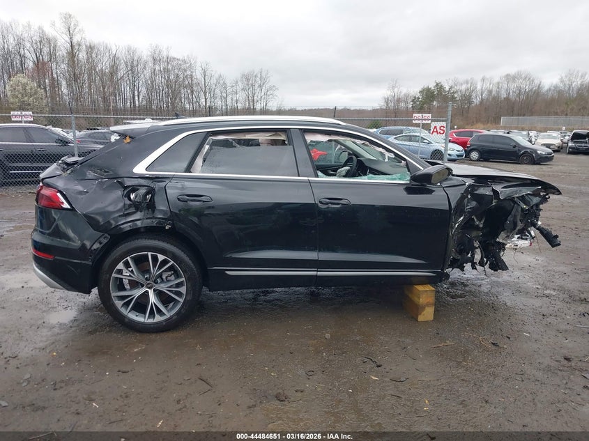 2025 Audi Q8 VIN WA1BVBF19SD008030 IAAI salvage auction — ROLLOVER, Salvage - Greater Than 75% (Maryland), sold $8,650 on 2026-07-13 (photo 6)