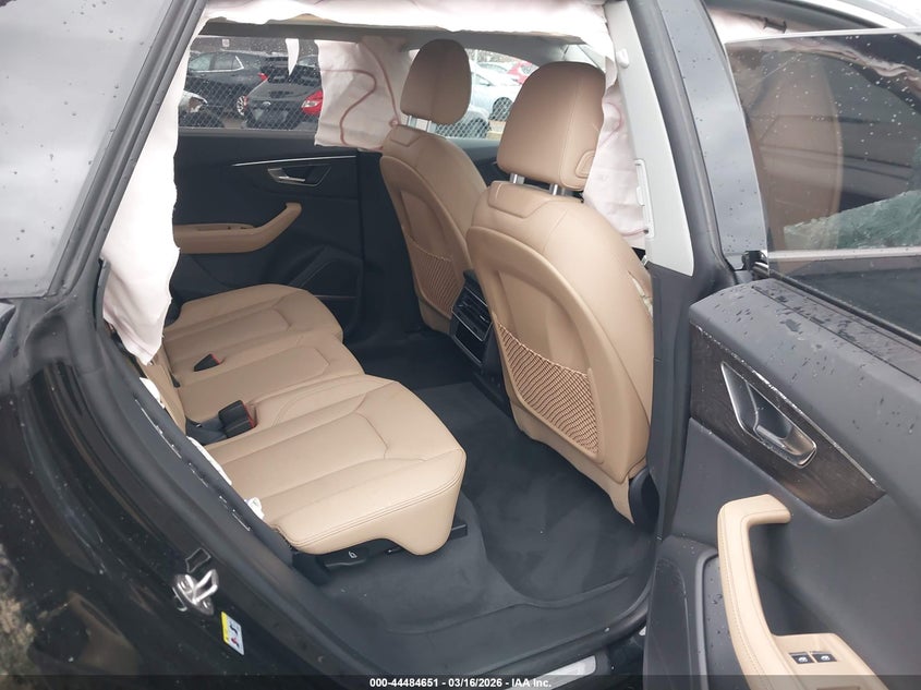 2025 Audi Q8 VIN WA1BVBF19SD008030 IAAI salvage auction — ROLLOVER, Salvage - Greater Than 75% (Maryland), sold $8,650 on 2026-07-13 (photo 8)