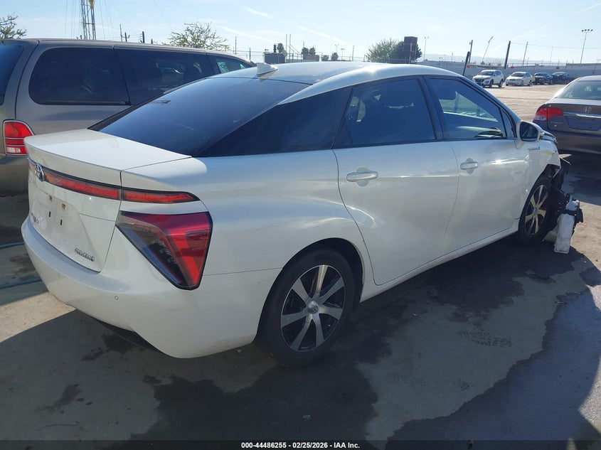 2017 Toyota Mirai VIN JTDBVRBD8HA001692 IAAI salvage auction — FRONT END, Salvage (California), sold $200 on 2026-07-29 (photo 4)