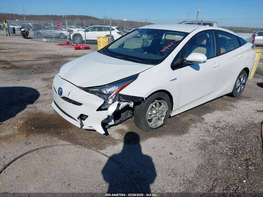 2016 Toyota Prius VIN JTDKARFU0G3001419 IAAI salvage auction — LEFT FRONT, Clear (Wisconsin), sold $9,600 on 2026-08-05 (photo 2)