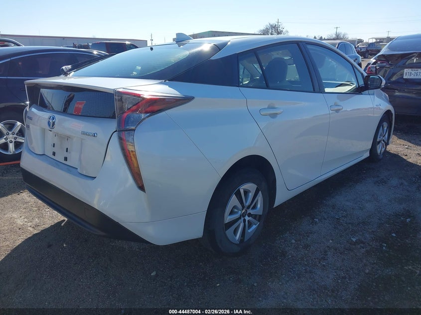 2016 Toyota Prius VIN JTDKARFU0G3001419 IAAI salvage auction — LEFT FRONT, Clear (Wisconsin), sold $9,600 on 2026-08-05 (photo 4)