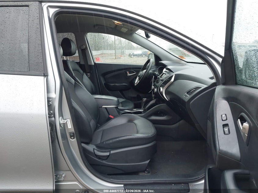 2012 Hyundai Tucson VIN KM8JU3AC6CU442793 IAAI salvage auction — LEFT SIDE, Salvage Title, sold $1,700 on 2026-07-29 (photo 5)