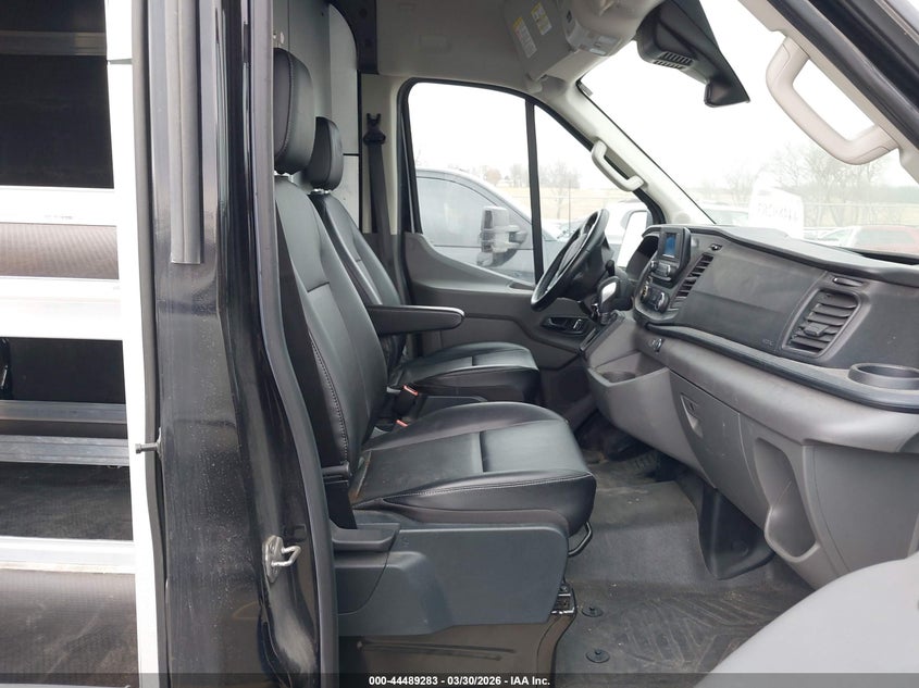 2023 Ford Transit-250 VIN 1FTBR2XG4PKA29299 IAAI salvage auction — REAR END, Regular Certificate (Iowa), sold $23,950 on 2026-07-14 (photo 5)