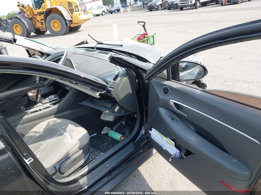 2022 Hyundai Sonata VIN 5NPEG4JA5NH145657 IAAI salvage auction — FRONT END, Salvage Title, sold $800 on 2026-07-20 (photo 5)