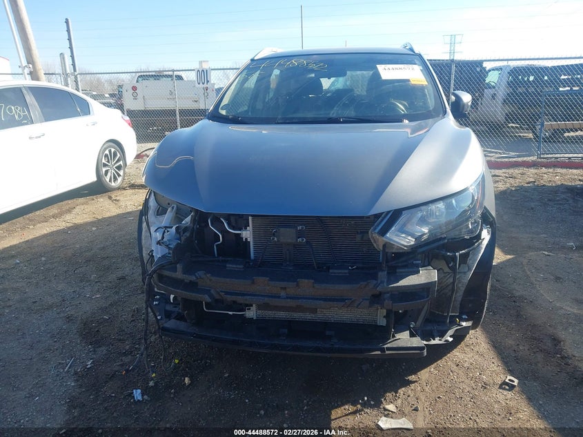 2021 Nissan Rogue VIN JN1BJ1BW8MW451762 IAAI salvage auction — FRONT END, Salvage Title, sold $2,500 on 2026-07-29 (photo 6)