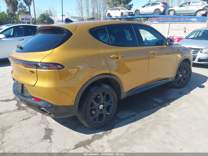 2024 Dodge Hornet VIN ZACPDFDW5R3A25110 IAAI salvage auction — FRONT END, Salvage (California), sold $4,100 on 2026-07-13 (photo 4)