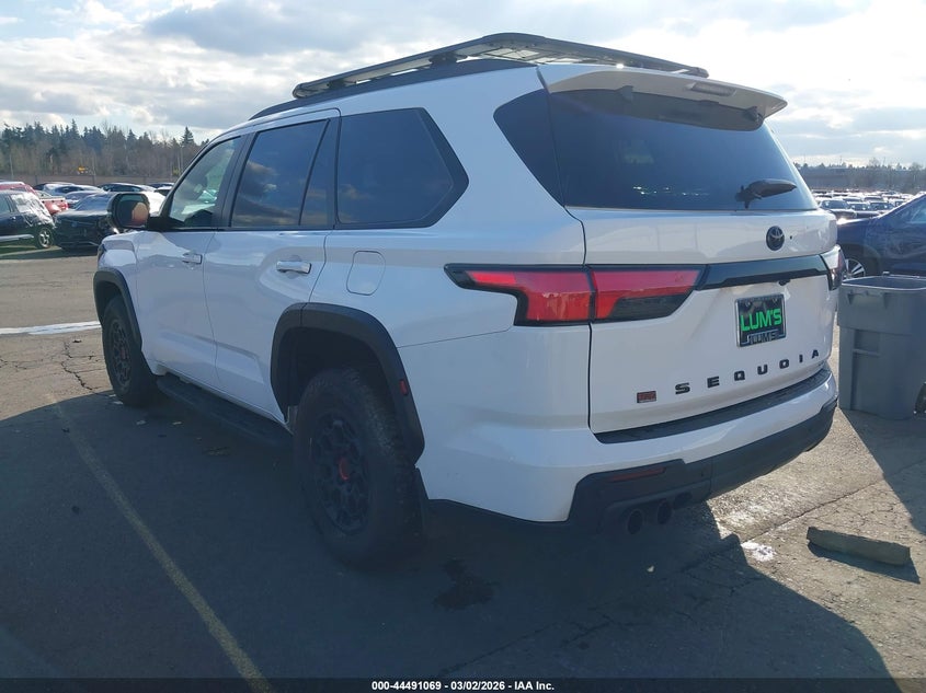 2026 Toyota Sequoia VIN 7SVAAABA8TX073339 IAAI salvage auction — FRONT END, Salvage (Oregon), sold $40,500 on 2026-07-09 (photo 3)