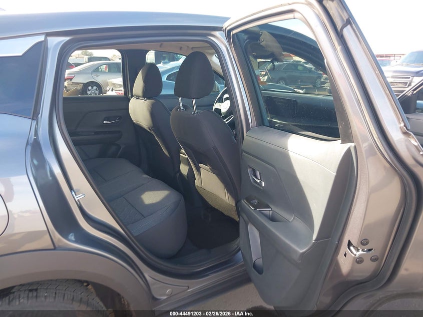 2025 Nissan Kicks VIN 3N8AP6CB2SL406274 IAAI salvage auction — FRONT END, Salvage Title, sold $4,650 on 2026-07-09 (photo 8)