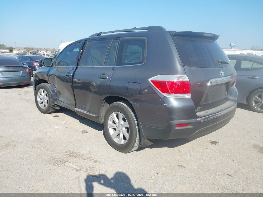 2012 Toyota Highlander VIN 5TDZK3EH8CS077704 IAAI salvage auction — LEFT SIDE, Salvage Title, sold $1,550 on 2026-07-09 (photo 3)