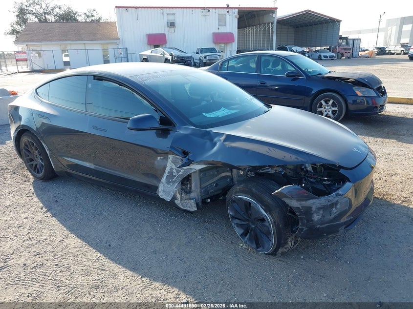 2025 Tesla Model 3 VIN 5YJ3E1EA8SF997792 IAAI salvage auction — RIGHT SIDE, Salvage Title, sold $9,100 on 2026-07-23 (photo 6)