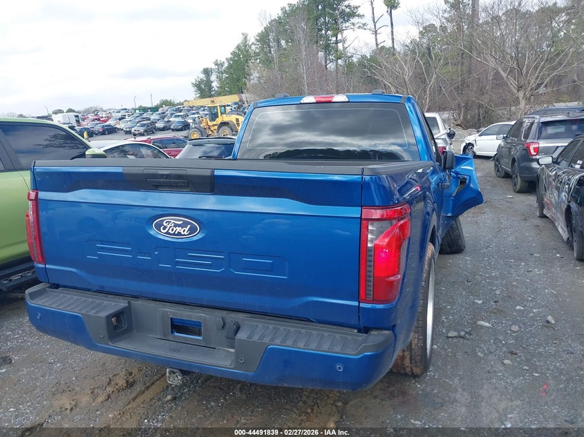 2025 Ford F-150 VIN 1FTMF1L57SKE23291 IAAI salvage auction — RIGHT FRONT, Salvage Title, sold $26,250 on 2026-07-21 (photo 4)