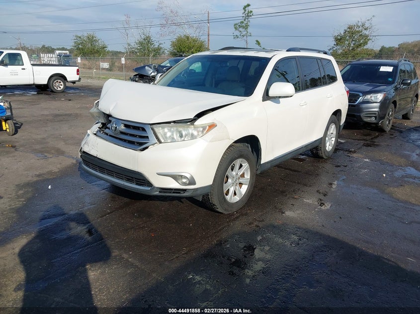 2013 Toyota Highlander VIN 5TDZK3EH1DS124170 IAAI salvage auction — FRONT END, Rebuildable (Florida), sold $2,100 on 2026-07-21 (photo 2)