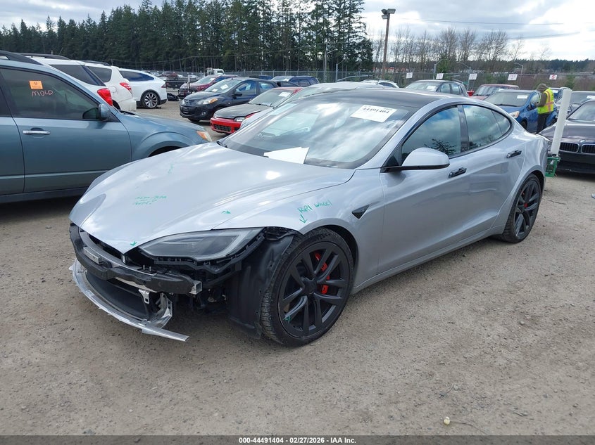 2025 Tesla Model s VIN 5YJSA1E69SF547832 IAAI salvage auction — FRONT END, Salvage Title, sold $52,000 on 2026-07-22 (photo 2)