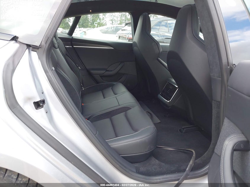 2025 Tesla Model s VIN 5YJSA1E69SF547832 IAAI salvage auction — FRONT END, Salvage Title, sold $52,000 on 2026-07-22 (photo 8)
