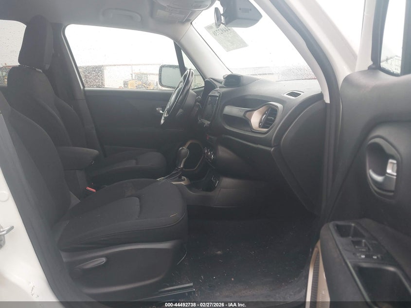 2017 Jeep Renegade VIN ZACCJABB3HPG23102 IAAI salvage auction — FRONT END, Salvage Title, sold $1,000 on 2026-07-28 (photo 5)
